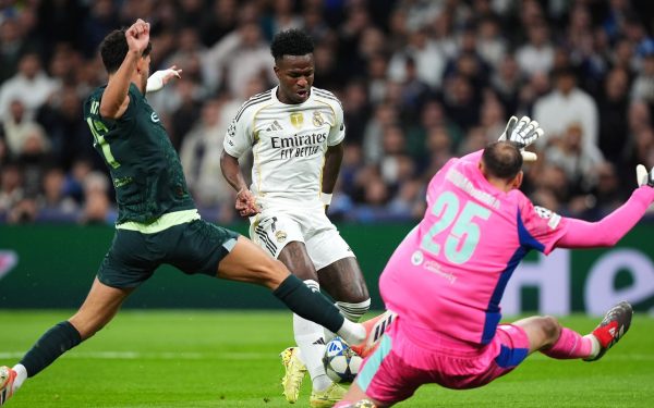 Real Madrid și Manchester City, față în față în meciul crucial al Ligii Campionilor În cea mai interesantă partidă din optimile Ligii Campionilor sezonul 2025/2026, Real Madrid și Manchester City își vor disputa biletul pentru sferturile competiției