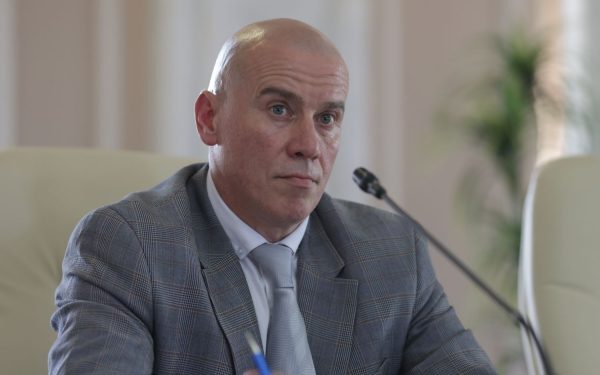 Senatul a dezbătut și votat luni, începând cu ora 16:00, o moțiune simplă adresată ministrului Culturii din partea UDMR, Andras Demeter