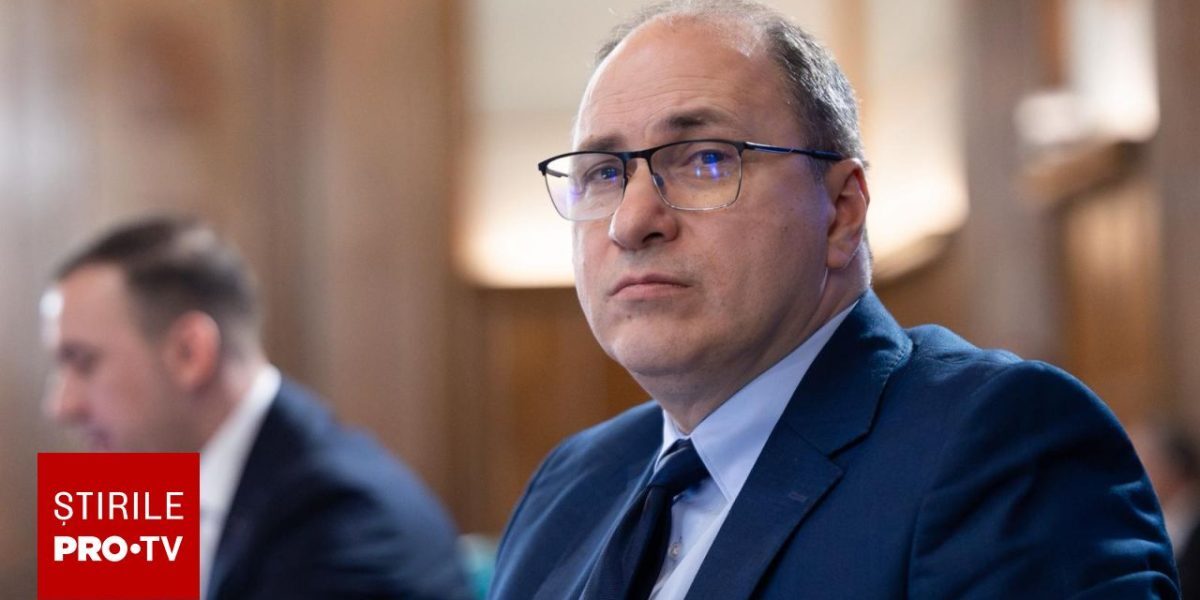 Mihai Dimian, ministrul Educației, promite creșterea dialogului și inaugurarea a peste 400 de noi posturi pentru creșe Mihai Dimian a depus marți jurământul de învestitură în funcția de ministru al Educației și Cercetării, într-o ceremonie la Palatul Cotroceni, promițând o abordare mai dialoguală și empatică în sistemul educațional românesc