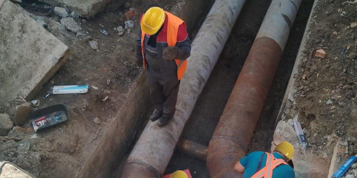 Guvernul alocă 4,4 milioane de euro pe km de magistrală pentru modernizarea sistemului de termoficare în următorii doi ani