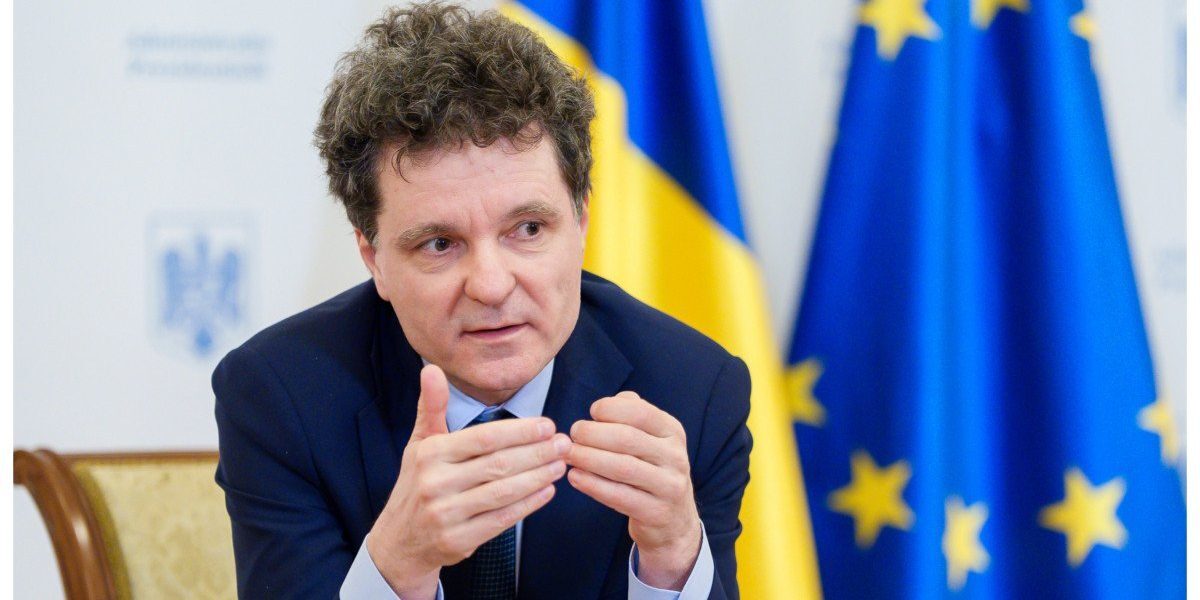 Președintele Klaus Iohannis și omologul său ucrainean, Volodimir Zelenski, au semnat joi un document cu impact semnificativ asupra drepturilor celor aproximativ 50.000 de români din Ucraina