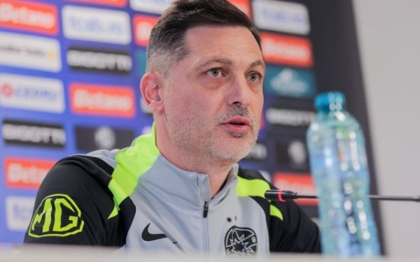 Mirel Rădoi le-a spus Charalambous și Pintilii: „Nu e ușor”