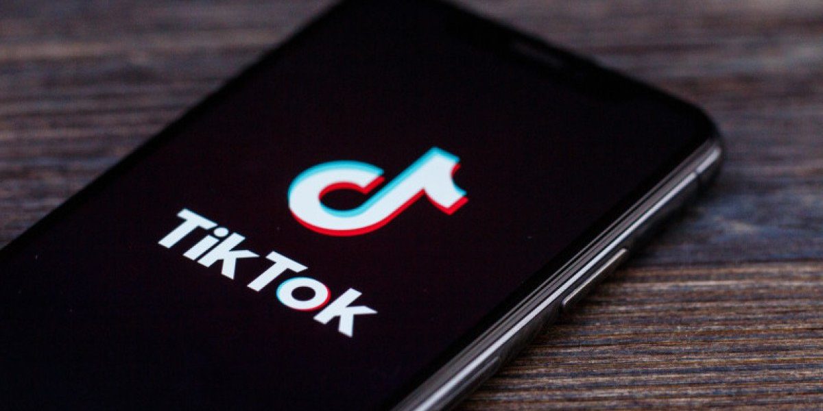 Curtea Constituțională a Albaniei a decis recent că măsura guvernului de a interzice utilizarea platformei TikTok pentru o perioadă de un an, instituită în luna aprilie a anului trecut, este neconstituțională