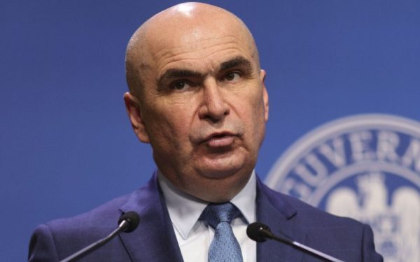 Premierul Ilie Bolojan avertizează asupra creșterii prețurilor la combustibil în contextul conflictului din Orientul Mijlociu În plin focar de tensiuni în Orientul Mijlociu, prețurile la carburanți din România sunt din ce în ce mai vulnerabile la fluctuațiile pieței mondiale