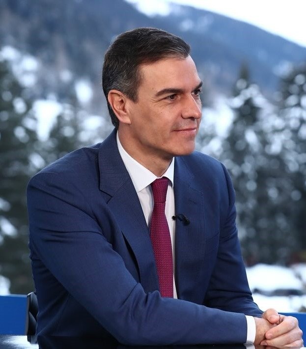 Premierul spaniol Pedro Sanchez critică dur politicile SUA-Israel față de Iran, considerându-le o „greșeală extraordinară” Într-o declarație remarcabilă, Pedro Sanchez, șeful guvernului spaniol, a criticat tacit intervențiile și politicile aggressive ale Statelor Unite și Israelului față de Iran, afirmând că acestea reprezintă o „greșeală extraordinară” și nu se încadrează în limitele dreptului internațional