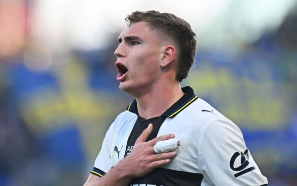 Parma și Cremonese își alinierea starter pentru confruntarea de astăzi din Serie B În această seară, stadionul Ennio Tardini va fi scena unui meci important pentru ambele formații din Serie B, Parma și Cremonese, care își vor măsura forțele într-un duel considerat decisiv în lupta pentru promovare