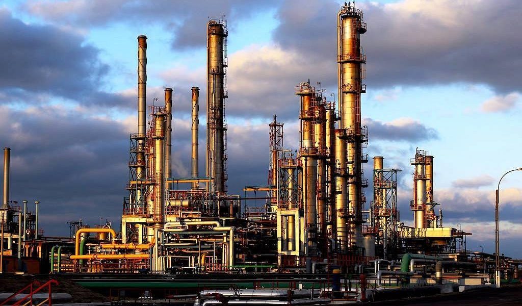 Rompetrol infirmă oficial abandonarea planurilor de modernizare a rafinăriei Petromidia, în timp ce declarațiile ministrului Energiei, Bogdan Ivan, susțin contrariul