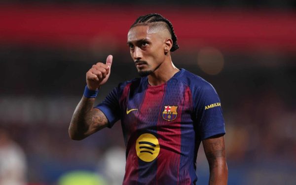 FC Barcelona a confirmat din nou statutul de lider incontestabil al La Liga în sezonul 2026, după o demonstrație impresionantă în fața suporterilor prezenți pe Camp Nou