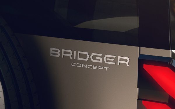 Renault își anunță prima intrare în gama SUV-urilor compacte cu un nou concept atrăgător, prezentat oficial în cadrul planului strategic futuREady