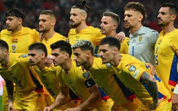 România a susținut marți seara un meci amical cu Slovacia, pe stadionul Narodny Futbalovy din Bratislava, însă atmosfera a fost una tensionată din cauza absenței principalului selecționer, Mircea Lucescu