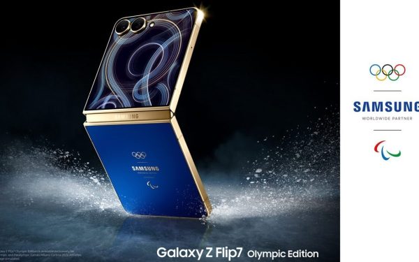 Samsung plusează pe segmentul telefoanelor pliabile, pregătind probabil o versiune mai accesibilă a seriei Galaxy Z Flip, o mișcare strategică menită să extindă piața și să atragă un public mai larg