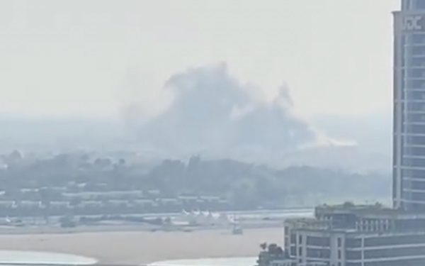 Incident geopolitic în Orientul Mijlociu: Iranul lansează două rachete balistice către baza Al-Udeid din Qatar O nouă escaladare a tensiunilor în regiunea Orientului Mijlociu a avut loc marți, după ce Iranul a tras două rachete balistice în direcția celei mai mari baze militare americane din zonă, Al-Udeid, situată în Qatar