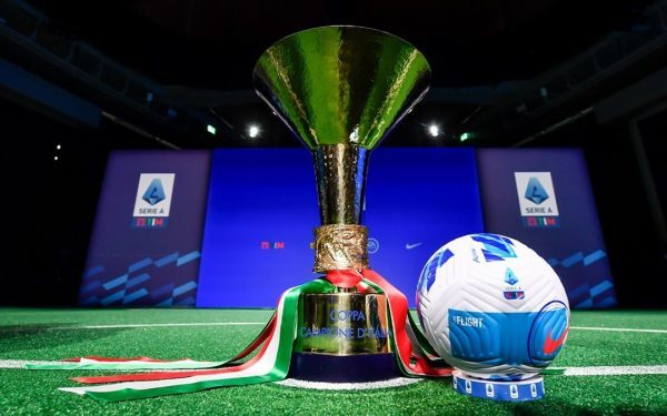 Napoli și Torino se întâlnesc duminică în cadrul celei de-a 28-a etape a Serie A, într-un meci foarte așteptat atât pentru lupta pentru locurile europene, cât și pentru menținerea poziției în clasamentul intern