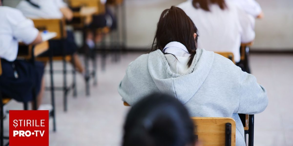 Ministerul Educaţiei şi Cercetării a anunțat vineri că simularea Bacalaureatului se desfășoară în peste 95% dintre licee, acoperind 1.364 de unităţi de învățământ din întregul sistem educațional
