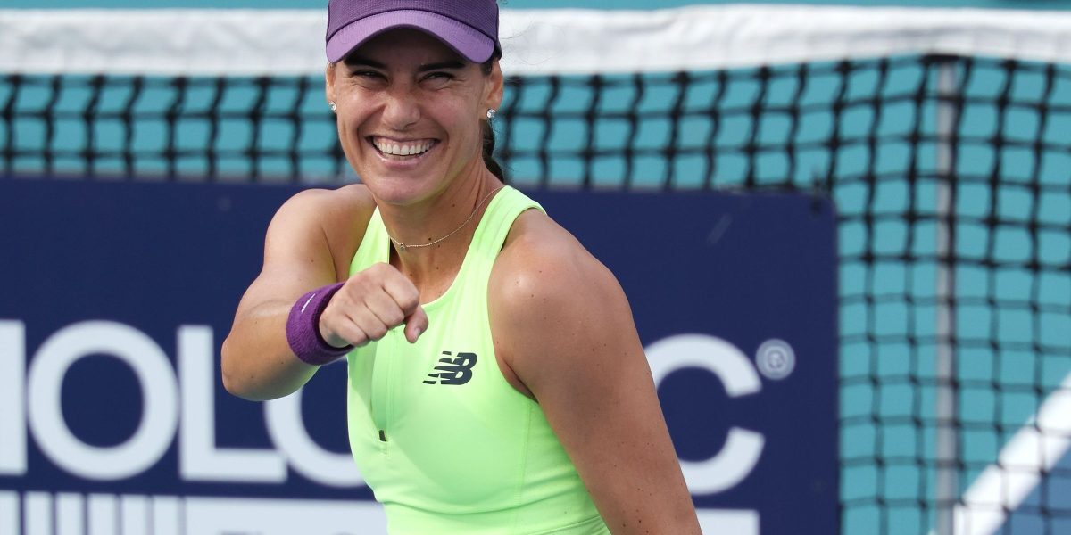 Sorana Cîrstea a reușit să confirme forma bună de la Miami, avansând în optimile turneului de categorie 1000 WTA de la Miami după o victorie clară în fața Elisei Mertens, scor 6-3, 6-2