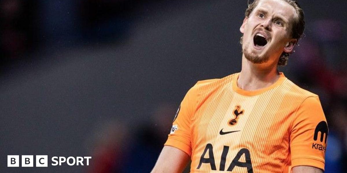 Tottenham, un șoc în Liga Campionilor: goalkeeperul Antonin Kinsky, scena unui debut de coșmar în meciul cu Atletico Madrid Nimeni nu se aștepta ca meciul din turul optimilor Ligii Campionilor dintre Tottenham și Atletico Madrid să devină scena unei tragedii pentru echipa londoneză