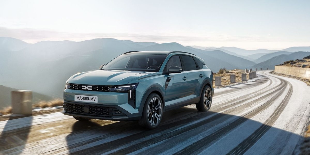 Dacia își extinde gama de SUV-uri cu un nou model de segment compact, prezentat în premieră marți, sub denumirea de Striker