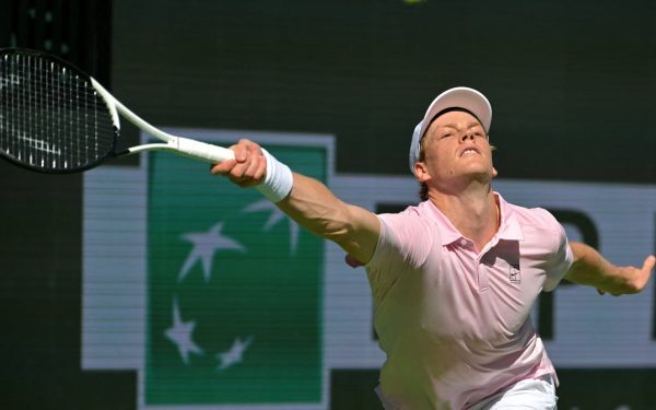 Jannik Sinner a făcut un pas important spre primul titlu major din carieră, avansând în finala Masters 1.000 de la Indian Wells, un turneu considerat unul dintre cele mai prestigioase din circuitul ATP