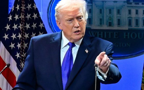 Președintele american Donald Trump a declarat joi că forțele aeriene și marina Iranului „nu mai sunt”