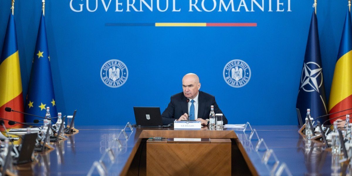 Premierul Ilie Bolojan convoacă o ședință de urgență pentru gestionarea situației cetățenilor români blocați în zona limitrofă Iranului Situația tensionată din Orientul Mijlociu a ajuns să afecteze direct cetățenii români aflați în regiune, iar autoritățile române analizează urgent modul în care pot interveni pentru a-i sprijini