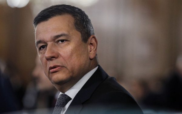 Președintele PSD Sorin Grindeanu a anunțat, miercuri, că social-democrații români vor decide duminică în cadrul unei ședințe interne dacă vor susține bugetul propus pentru anul 2023 sau dacă vor introduce amendamente