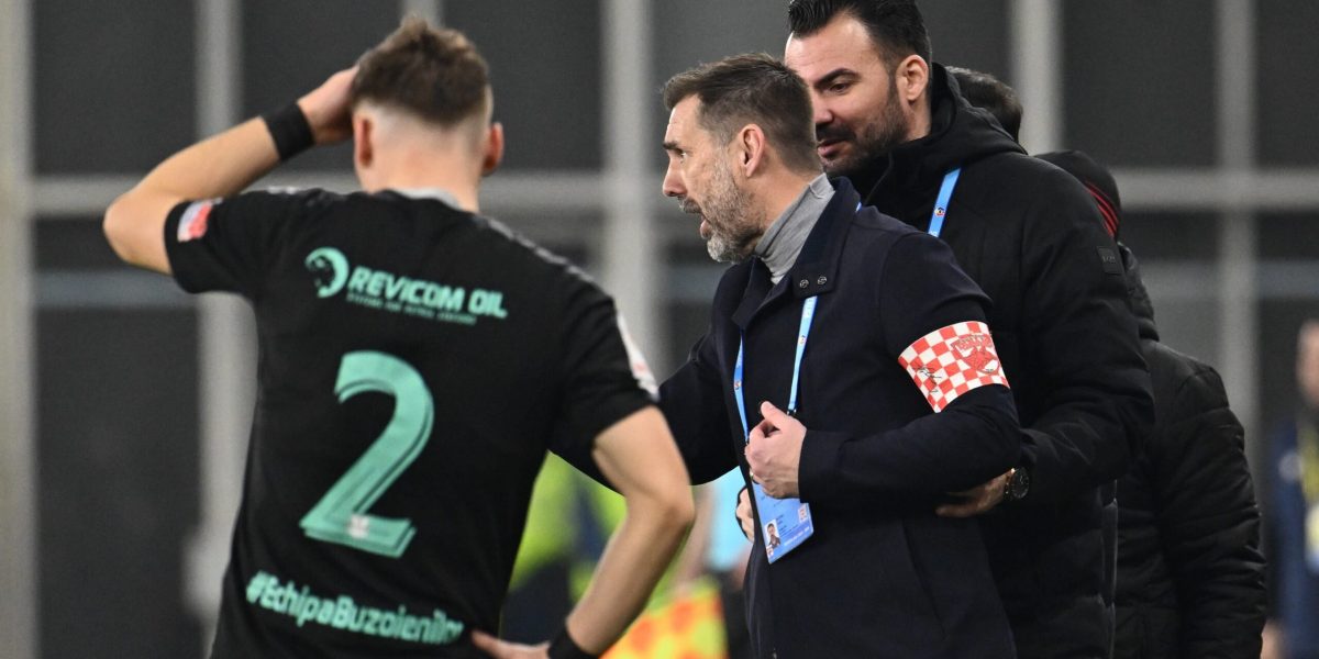 Zeljko Kopic și furia pentru arbitraj la meciul Dinamo – Metalul Buzău: „A fost greșit!” Un moment tensionat s-a consumat în cadrul finalei din Cupa României, când Dinamo București a reușit să câștige cu 1-0 în fața Metalul Buzău, pe terenul de la „Arcul de Triumf”, calificându-se astfel în semifinale