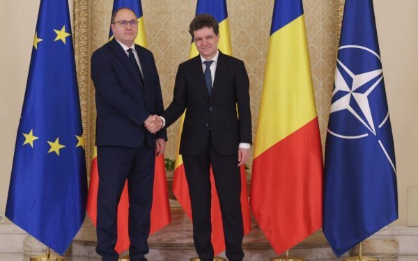 Mihai Dimian devine noul ministru al Educației, după o perioadă de incertitudine și negocieri politice După o absență de peste două luni, Ministerul Educației are din nou un lider clar, în persoana profesorului universitar Mihai Dimian