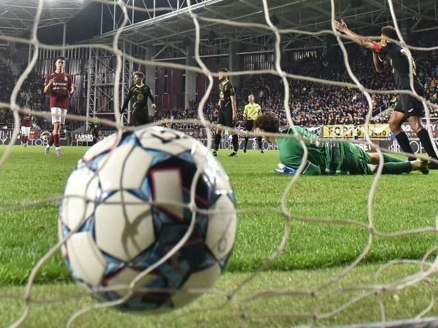 Ziua Maghiarilor de Pretutindeni a fost marcată de evenimente neașteptate în mai multe localități ale țării, iar planurile inițiale s-au dat peste cap pentru mulți participanti