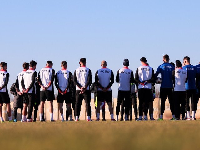 Banii, înainte de toate: FCSB face un pas strategic înainte de play-off, în contextul revenirii lui Războianu FCSB a luat o decizie care poate schimba dinamica echipei în ultimele etape ale sezonului, într-un moment în care tensiunea din campionat atinge cote maxime