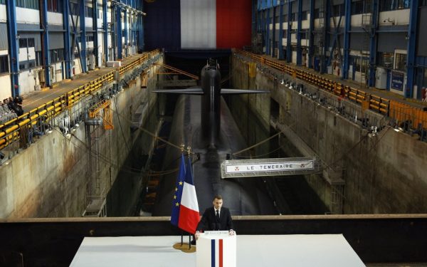 România, invitată de Franța în discuții pe tema „umbrelei nucleare” Situație de tensiune și dialog diplomatic intens între Partenerii NATO România pare să pășească pe un nou drum în politica sa de securitate, după ce ministrul de Externe, Oana Țoiu, a anunțat marți că Franța a invitat oficial România la discuții despre „umbrela nucleară”