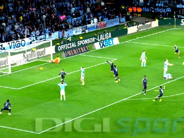 Ionuț Radu, portarul român care a debutat cu succes la clubul Celta Vigo, a avut o evoluție dezamăgitoare în partida tumultoasă contra Real Madrid, când a fost nevoit să recupereze după o serie de intervenții solide