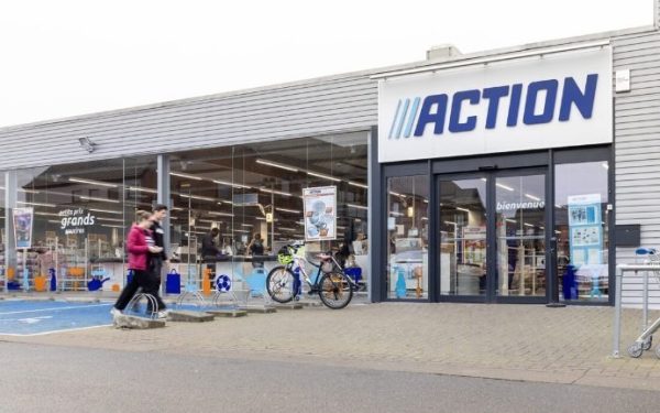 Action Retail România continuă expansiunea pe piața locală, anunțând deschiderea unui nou magazin în Orăștie, alături de o serie de inițiative de recrutare pentru posturi managerial și suport administrativ