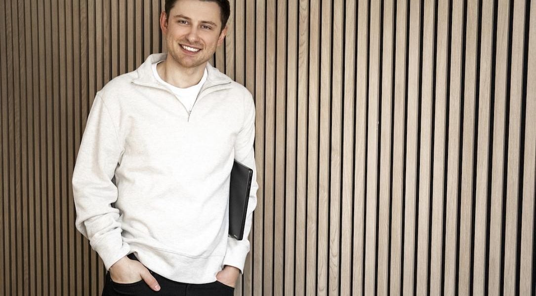 Startup-ul de tehnologie pentru restaurante Choice continuă expansiunea în Europa, cu o primă prezență în România Un jucător important în domeniul tehnologiei pentru industria restaurantelor din Europa, Choice, a anunțat recent o nouă rundă de finanțare în valoare de 7,1 milioane de dolari, ce va accelera extinderea sa în regiune, inclusiv pe piața din România