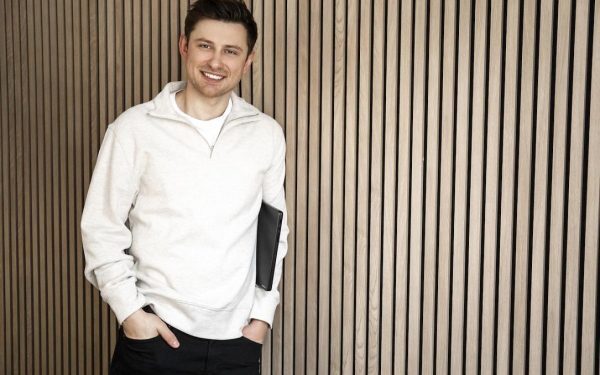 Startup-ul de tehnologie pentru restaurante Choice continuă expansiunea în Europa, cu o primă prezență în România Un jucător important în domeniul tehnologiei pentru industria restaurantelor din Europa, Choice, a anunțat recent o nouă rundă de finanțare în valoare de 7,1 milioane de dolari, ce va accelera extinderea sa în regiune, inclusiv pe piața din România