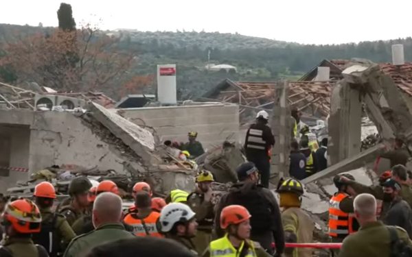 Ofensivă în Orientul Mijlociu: sute de morți în Iran, cel puțin 10 în Israel