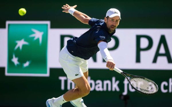 Novak Djokovic revine în Top 16 la Indian Wells după o victorie energică împotriva lui Aleksandar Kovacevic Novak Djokovic, cel de-al treilea favorit al turneului de la Indian Wells, a obținut o victorie importantă în primul tur la ediția din acest an, după o confruntare plină de suspans împotriva americanului Aleksandar Kovacevic