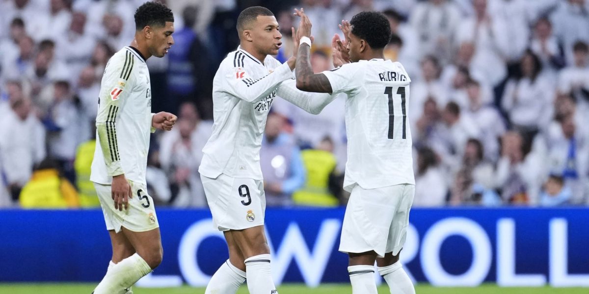 Rodrygo, o nouă veste de negru pentru Real Madrid: accidentare gravă cu consecințe pe termen lung Fotbalul mondial suferă o lovitură importantă în această perioadă, după ce unul dintre tinerii promisi din lotul Real Madrid a fost nevoit să iasă din cursa pentru sezonul în curs