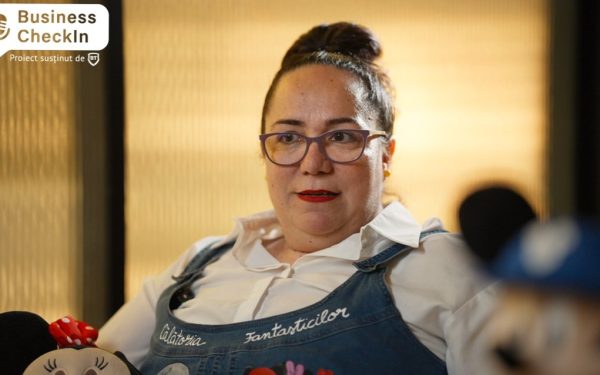 După aproape trei decenii dedicate învățământului, Ionica Bota a decis să își extindă impactul asupra comunității dincolo de sălile de clasă