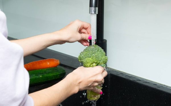 Broccoli, leguma despre care se discută intens în ultimele zile, reprezintă o emblematică exemplificare a faptului că uneori, ceea ce pare să fie respins de public, are în spate o lungă istorie și un potențial nutrițional de neegalat