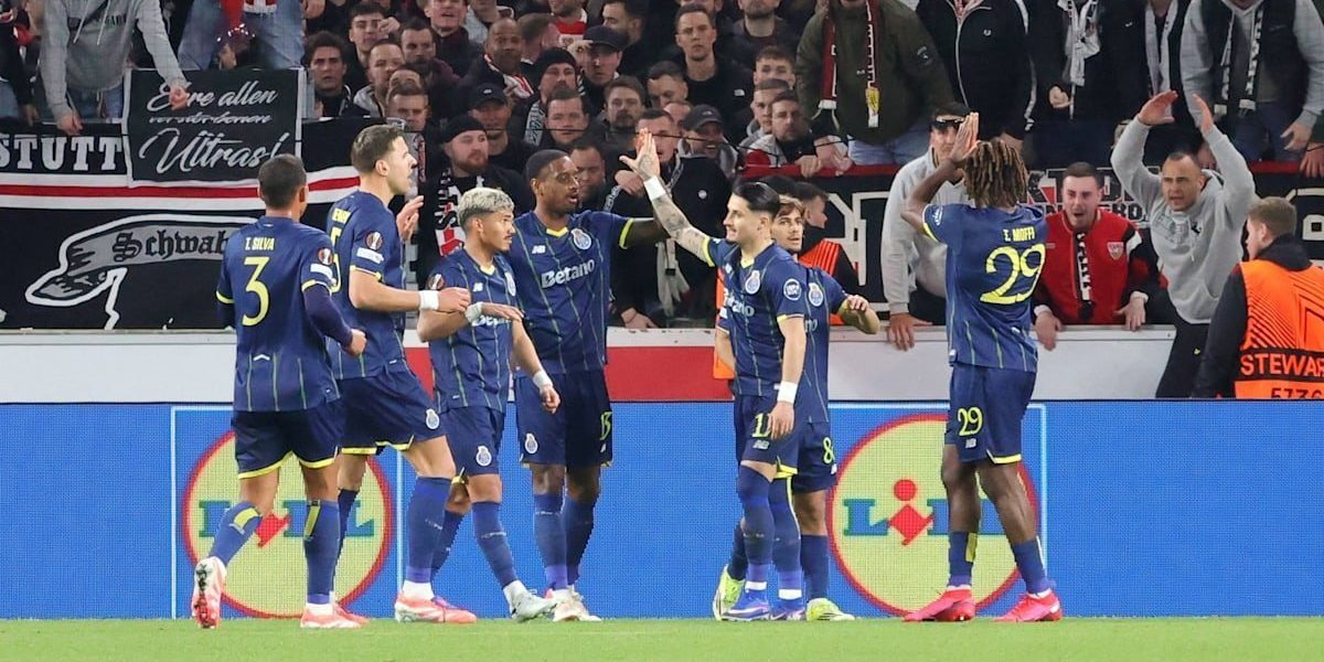 VfB Stuttgart a înregistrat o înfrângere cu 1-2 în prima manșă a șaisprezecimilor din Liga Campionilor, pe teren propriu, în fața echipei portugone FC Porto