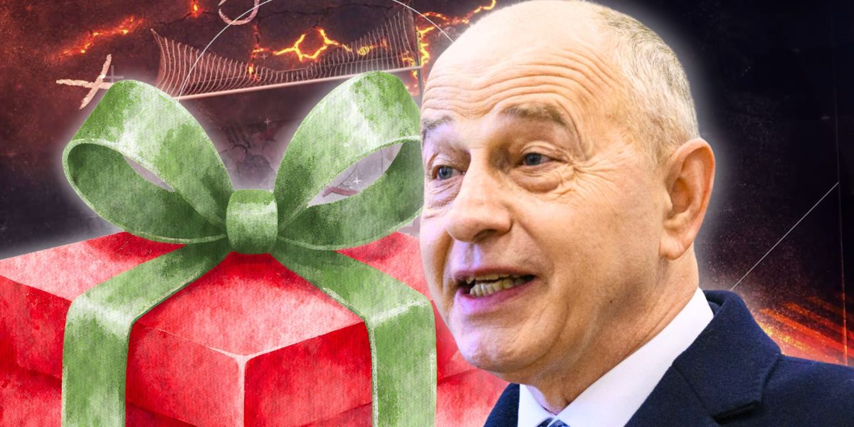 Mircea Geoană, surprins de Rapid și Primit cu un cadou de suflet, în direct la TV Celebrul politician și fost secretar general adjunct al NATO, Mircea Geoană, a atras atenția în cadrul unei emisiuni spontane, când a primit un cadou care a încântat rapidistii prezenți și telespectatori deopotrivă