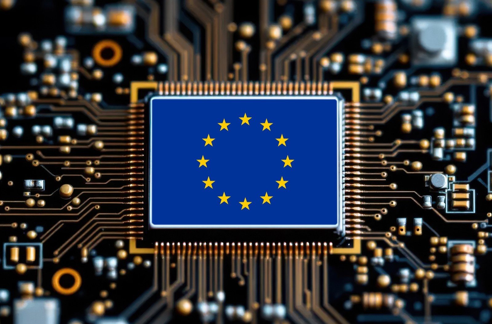 Guvernul României avansează spre participarea la proiectul european IPCEI AST pentru semiconductori Guvernul a dat undă verde pentru implicarea României în unul dintre cele mai ambițioase proiecte europene de dezvoltare tehnologice, care vizează consolidarea sectorului semiconductorilor