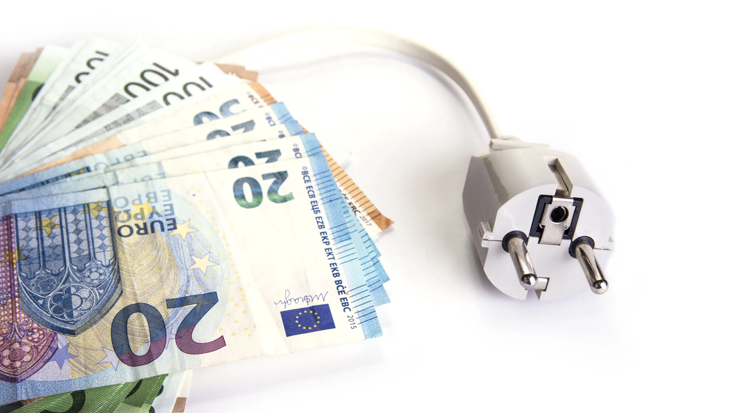 Tarifele la energie electrică pentru consumatori în Europa, martie 2026