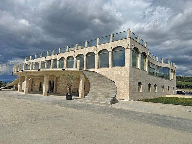 Grupul Ferrucio, controlat de omul de afaceri Ninel-Aurelian Alexandru, anunță un proiect ambițios în Prahova, destinată să transforme peisajul turistic local și să impulsioneze economia zonei