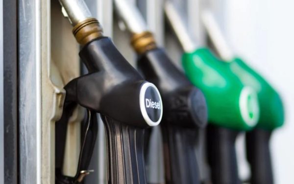 Prețurile carburanților din România continuă să crească pe fondul turbulențelor internaționale generate de conflictul armat din Orientul Mijlociu