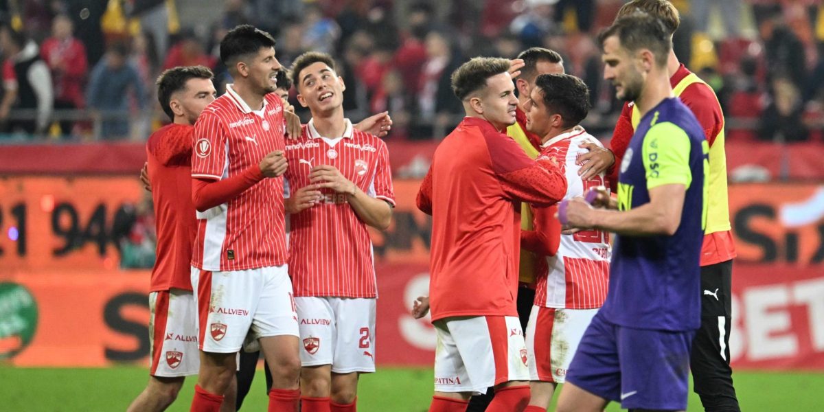 Stipe Perica a reușit o performanță impresionantă în primul său sezon în Uzbekistan, marcând trei goluri în doar două meciuri pentru Neftchi Fergana, campioana Uzbekistanului