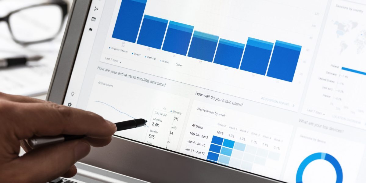 Traficul organic al celor mai populare site-uri de tehnologie din SUA a cunoscut o scădere semnificativă în ultimii doi ani, o tendință care ridică semne de întrebare asupra viitorului jurnalismului online specializat pe domeniul tehnologic