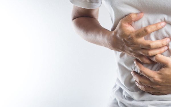 Durerile cronice abdominale, fără cauze evidente, pot fi de fapt semne ale unor inflamații ascunse în organism