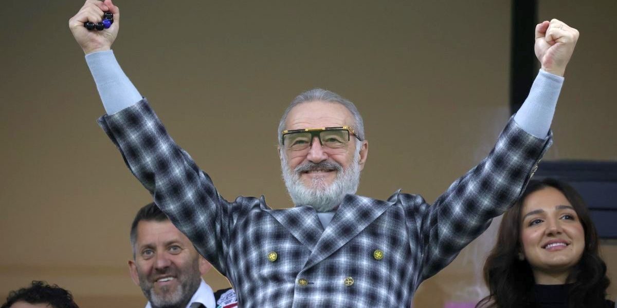 Andrei Ivan, fostul atacant al Craiovei, este acum aproape de un transfer major în Liga 1, după o perioadă plină de incertitudini în cariera sa internațională