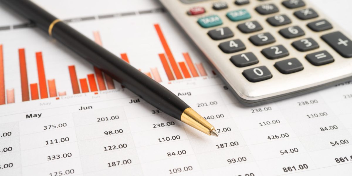 Economia României intră oficial în recesiune tehnică, confirmând temerile analiștilor și marcând al doilea trimestru consecutiv de scădere a producției economice
